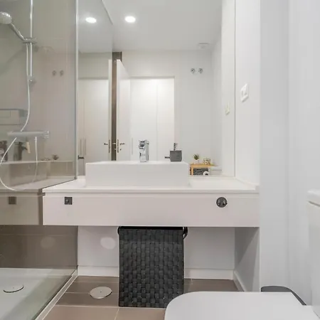 Stunning In Cancelada-estepona With Outdoor Swimming Pool, Wifi And 2 Bedrooms